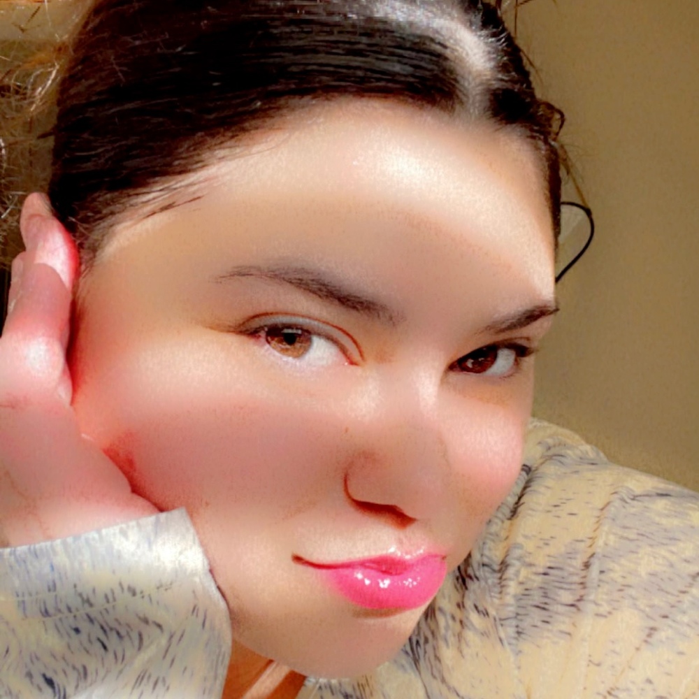 Meet your Posher, Alissa